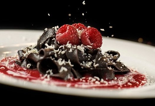 chocolate pasta with raspberry puree blog140123