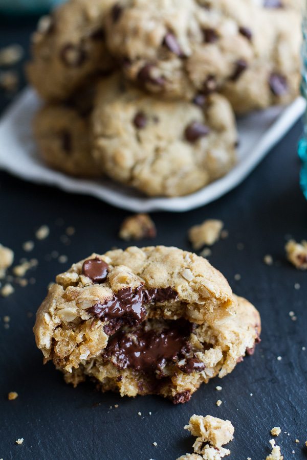 Moms-Simple-Oatmeal-Chocolate-Chip-Cookies...The-Best-Oatmeal-Chocolate-Chip-Cookies-Around.-10