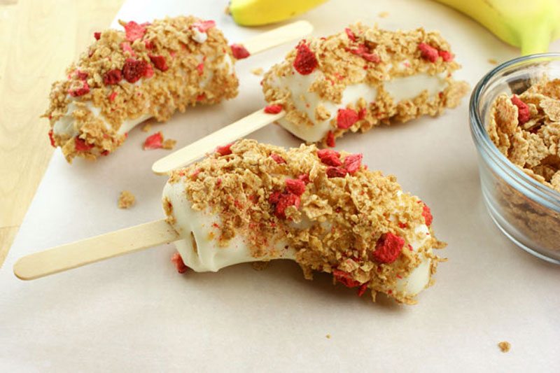 Treats on a Stick Banana Cereal Pops