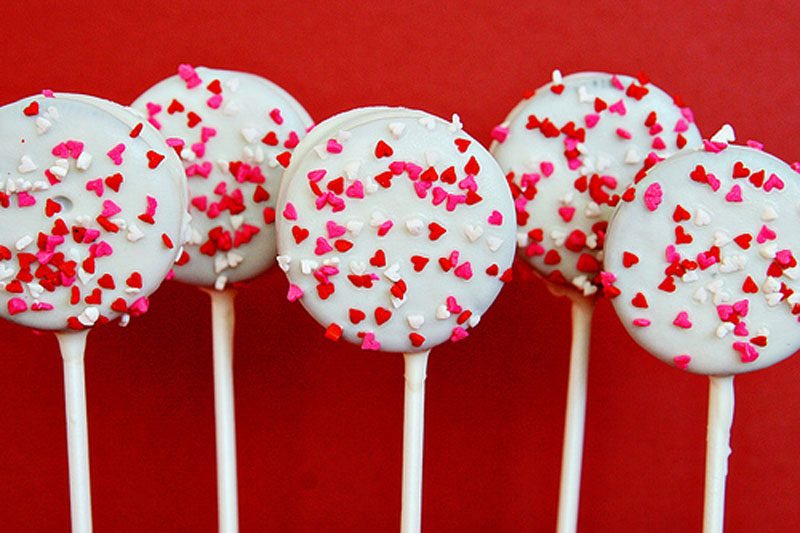 Treats on a Stick Oreo Pops
