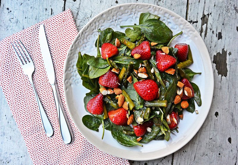 Roasted Strawberry Salad With Strawberry-Tahini Dressing