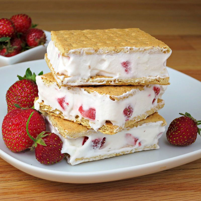 Strawberries and Cream Sandwiches