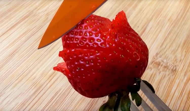 strawberry rose tutorial