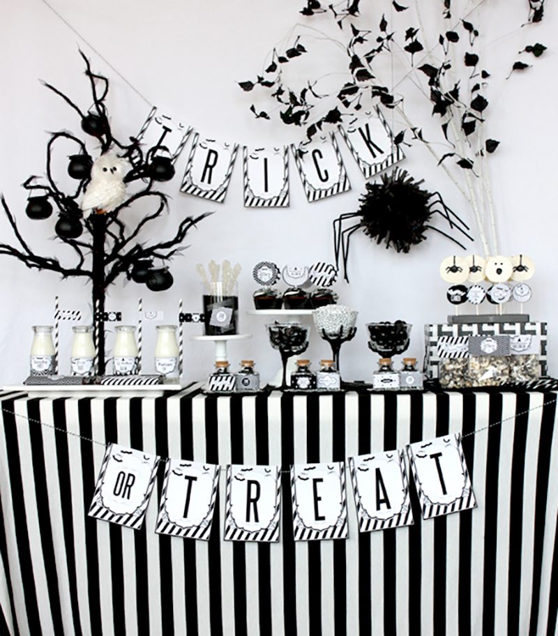 black-and-white-halloween