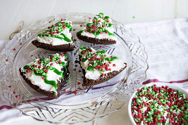 Peppermint Brownie Pie