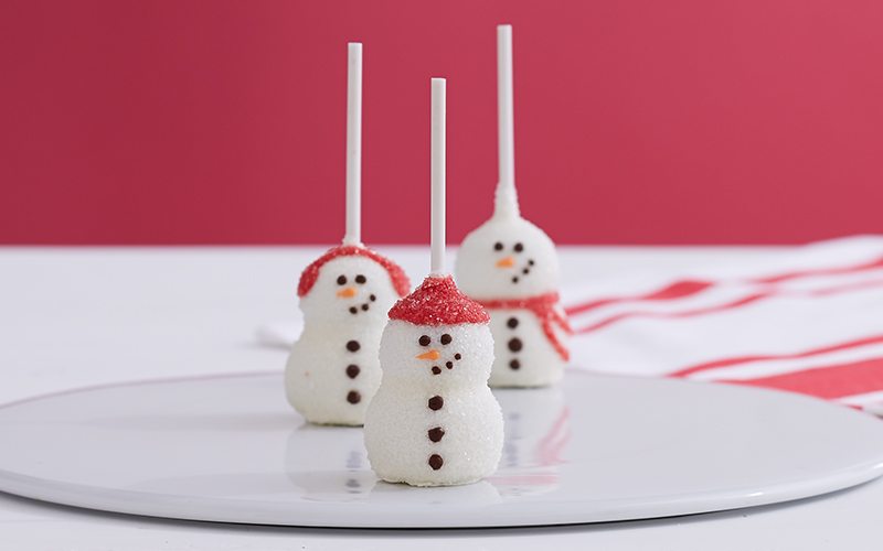 sharis snowmen brownie pops