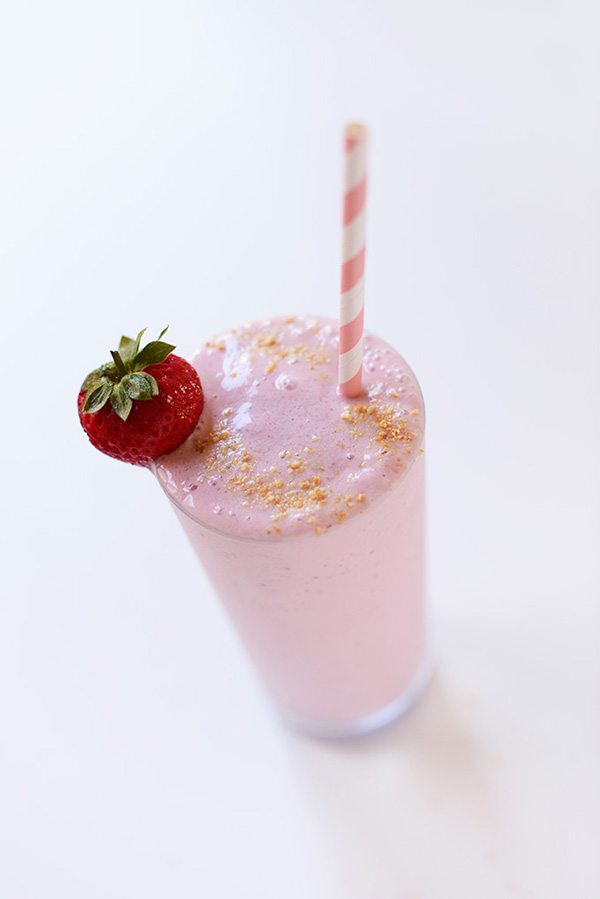Strawberry Cheesecake Smoothie Minimalist Baker