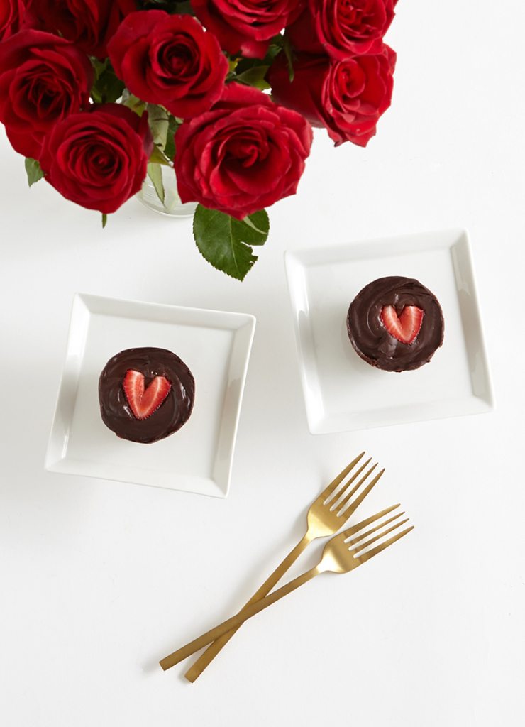 No-Bake Chocolate Strawberry Tart