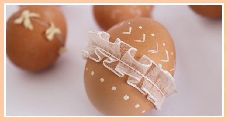 easter-eggs-ribbons