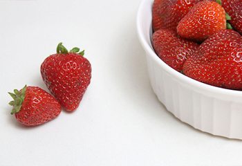 How to Store Strawberries: 7 Tested Methods