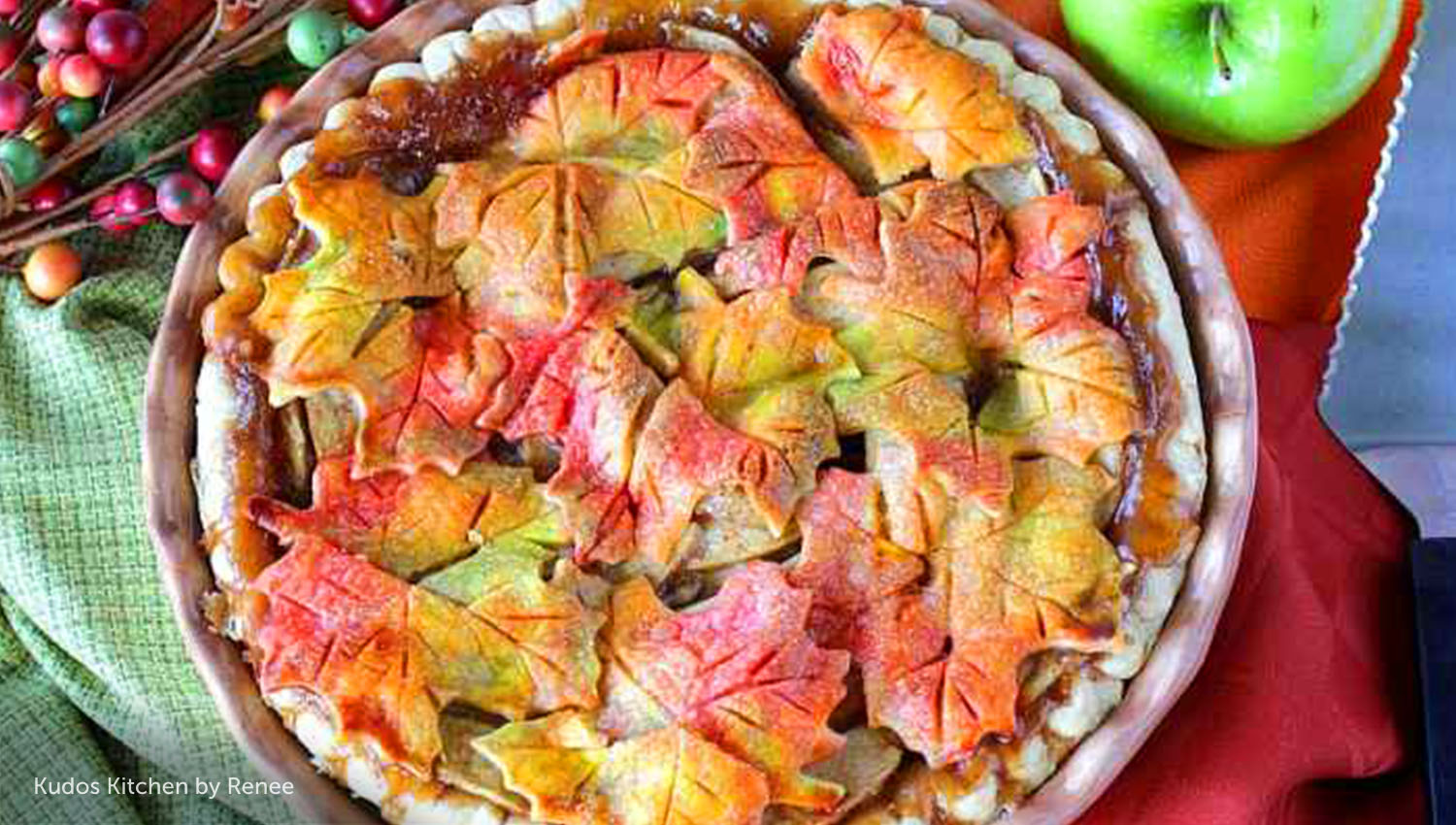 sb-50-thanksgiving-autumn-leaves-apple-pie