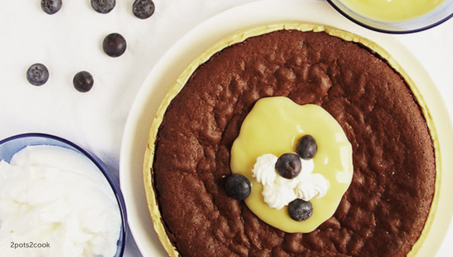 sb-50-thanksgiving-brownie-pie-with-pecans