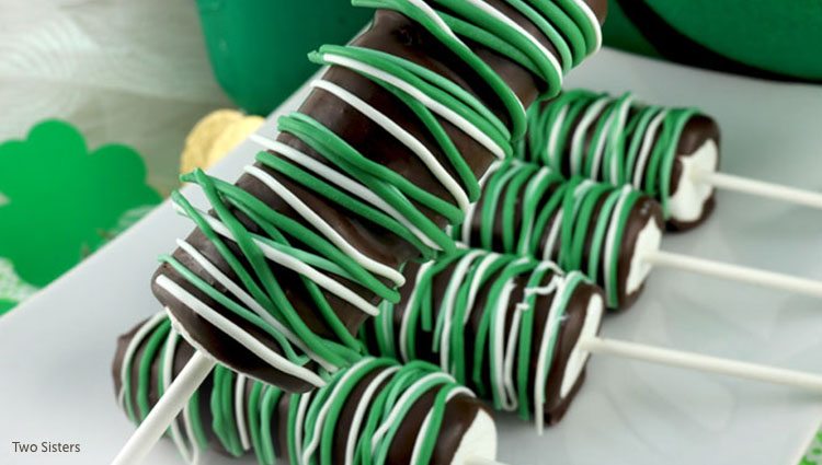 Green Desserts to Pinch-Proof Your St. Patrick's Day - Shari's