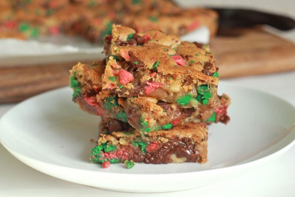 christmas crunch blondies blog