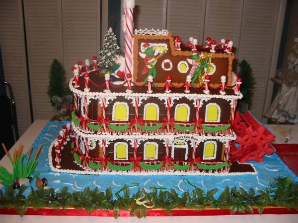 Gingerbread Steamboat