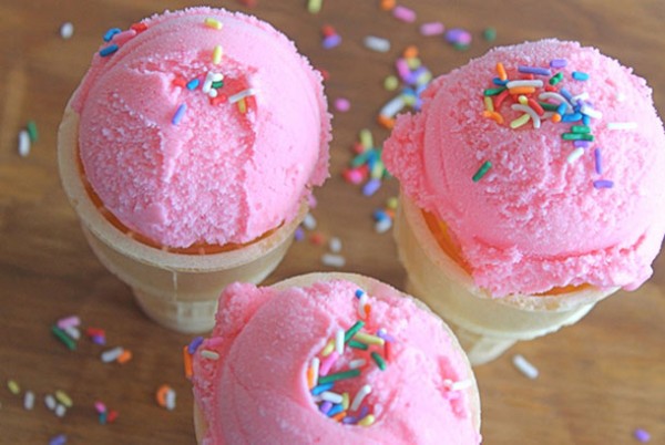 pink lemonade ice cream blog