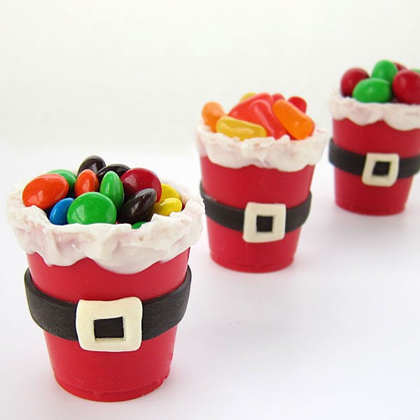 white chocolate santa cups blog