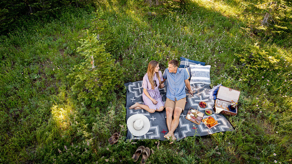 spring equinox activities with a couple having a picnic